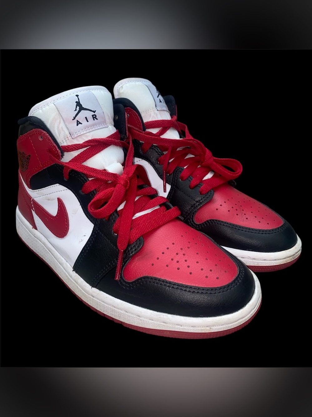 Nike Air Jordan 1 Mid Alternate Bred Toe Women’s Sizes BQ6472-079  Size 7.5